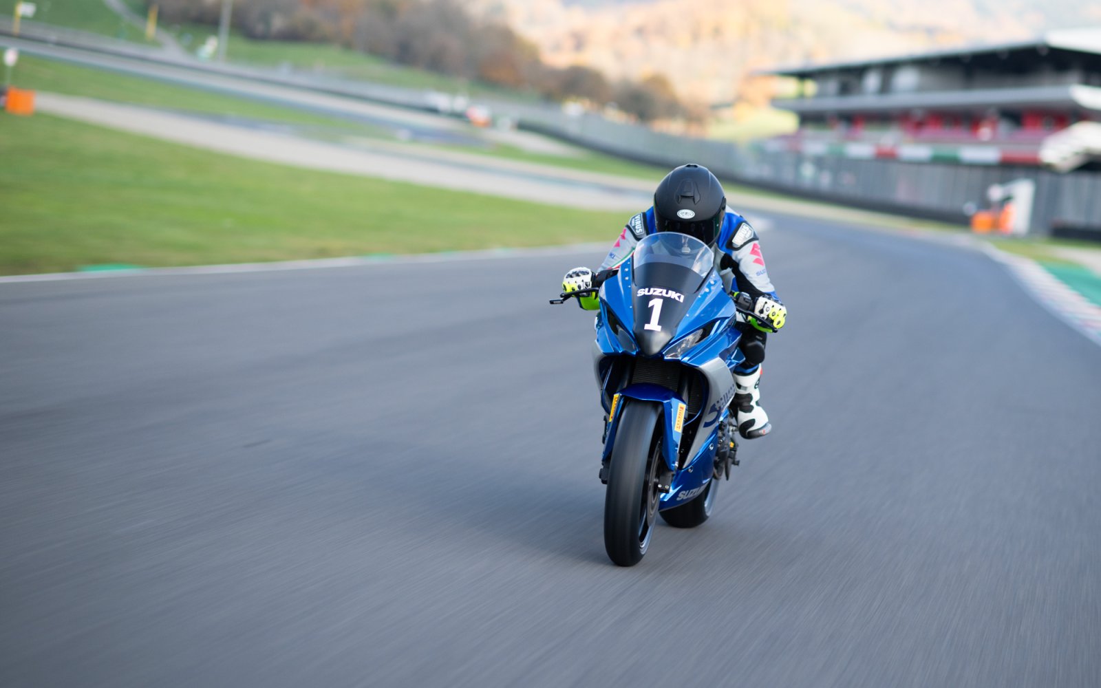 SUZUKI GSX8-R CUP 